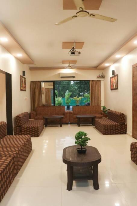 Stayhaven Aqua With Pvt Theatre & Pool Mumbai Exterior foto